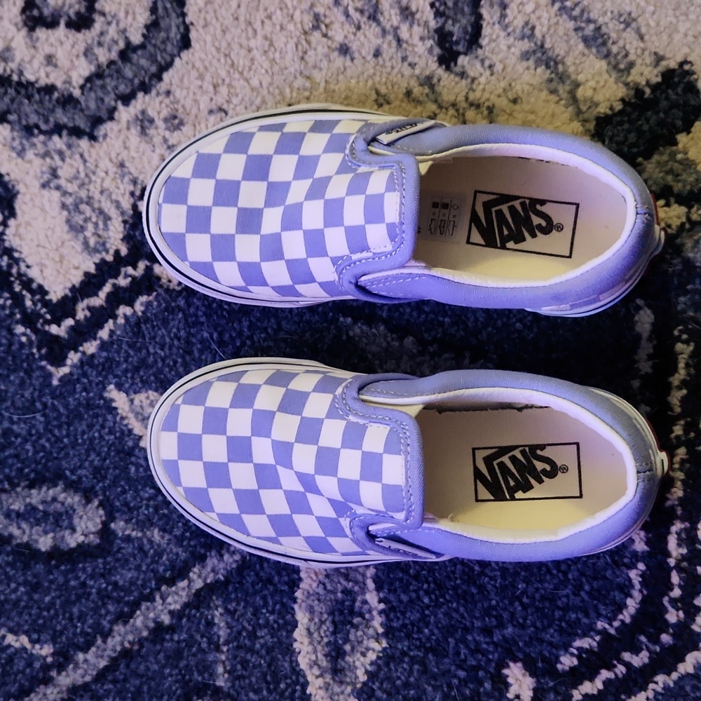 Lilac vans